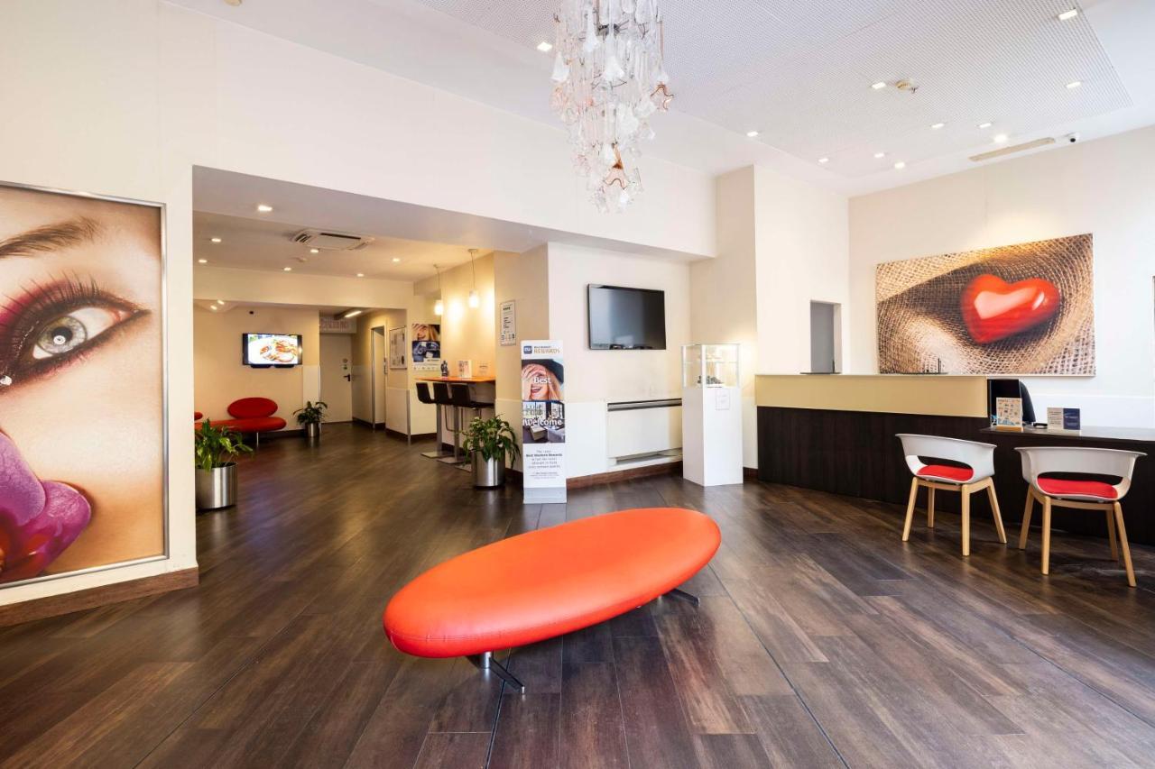Western Hotel 4*